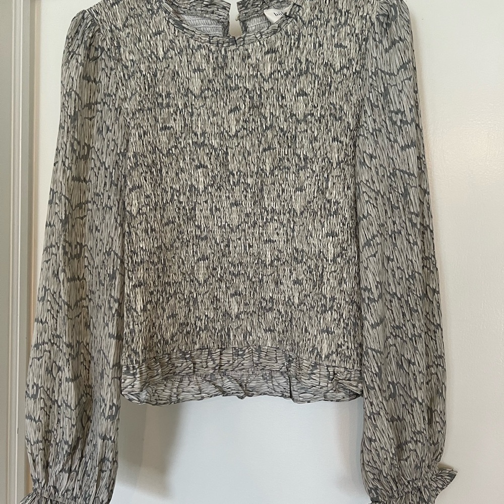Elegant Gray Patterned Women's Top